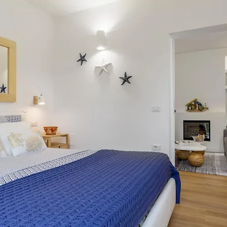 Luxury Turquoise Road To Villasimius 50 M From The Sea Iun S0573 Villa *